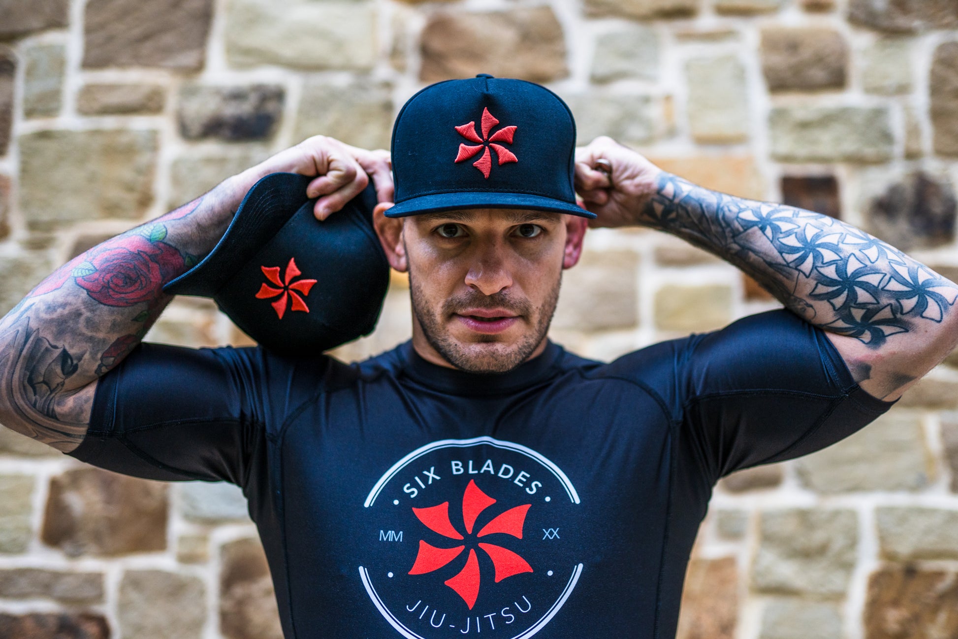 Six Blades Embroidered Hat