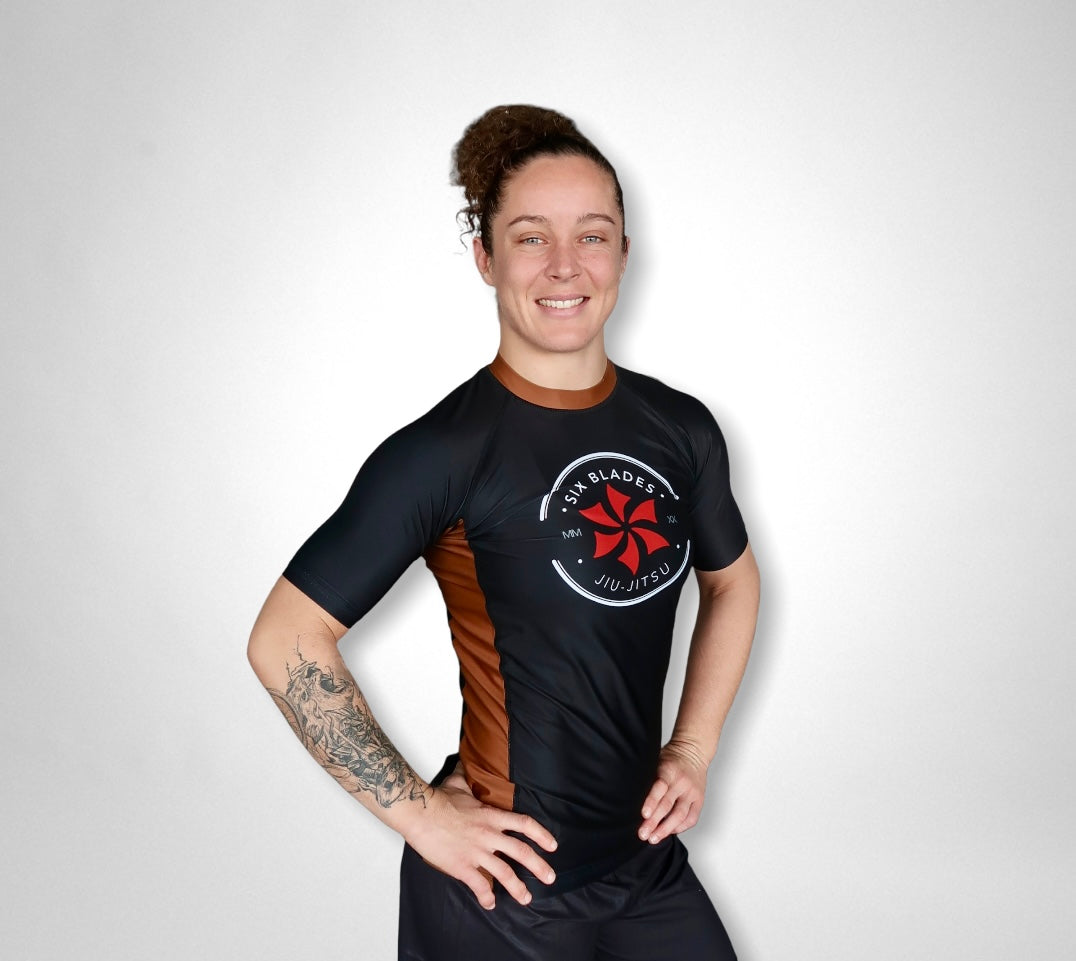 Six Blades Official Rash Guard - Short Sleeve