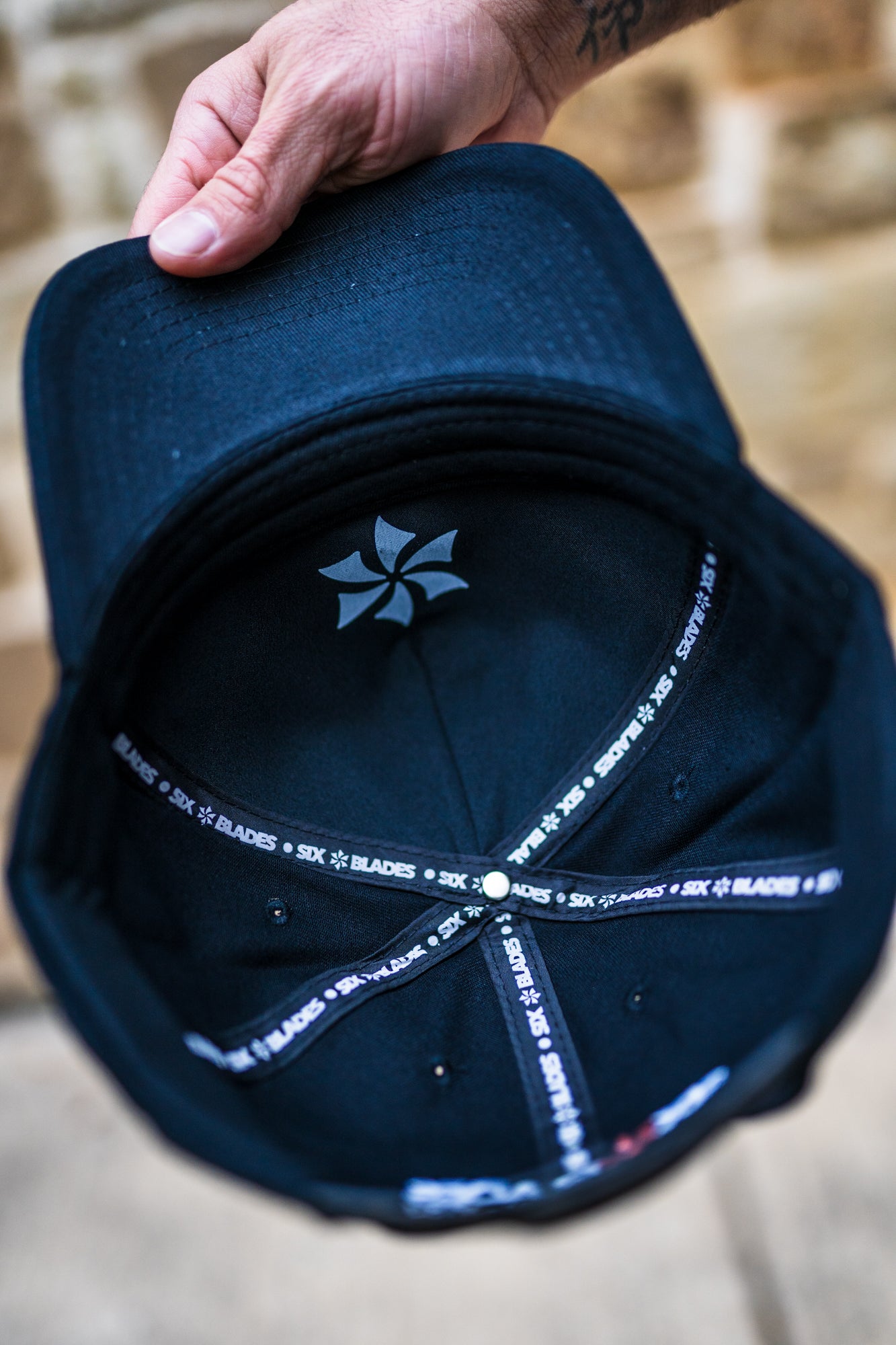 Six Blades Embroidered Hat